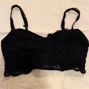 SO Black Lace Bandeau